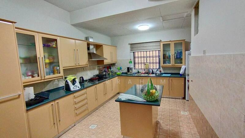 Rumah Teres 2-Tingkat untuk Dijual di Shah Alam (Selangor) - Azizirrahim . - Kitchen - PropertyGuru.com.my