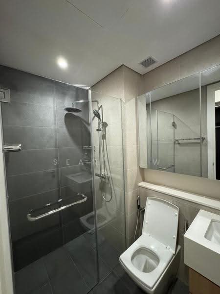 Service Residence for Sale at TRX Residences - Sean Tiew - Bathroom - PropertyGuru.com.my