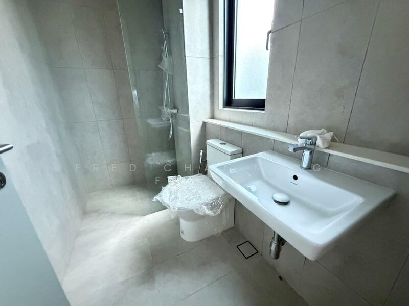 Semi-Detached House for Sale in Bandar Sungai Long (Selangor) - Fred Chai Meng Foong - Bathroom - PropertyGuru.com.my