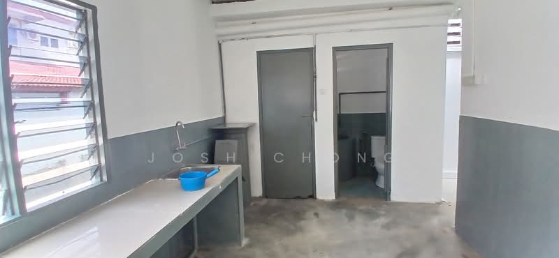 For Rent - First Floor Shophouse @ Taman Midah
