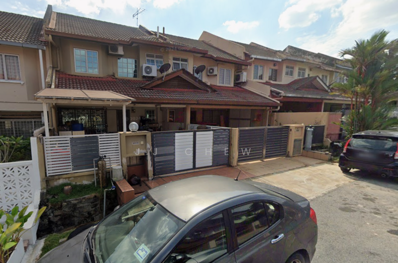 Terraced House for Sale in Puchong (Selangor) - JJ Chew - Exterior - PropertyGuru.com.my