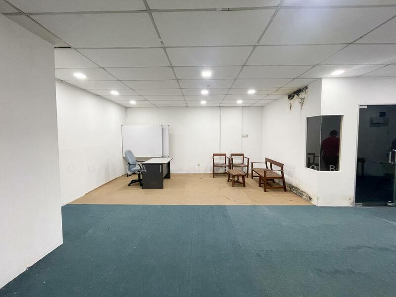 For Sale - 3 Storey Shoplot Worldwide @7 Jalan Lazuardi Seksyen 7 Shah Alam