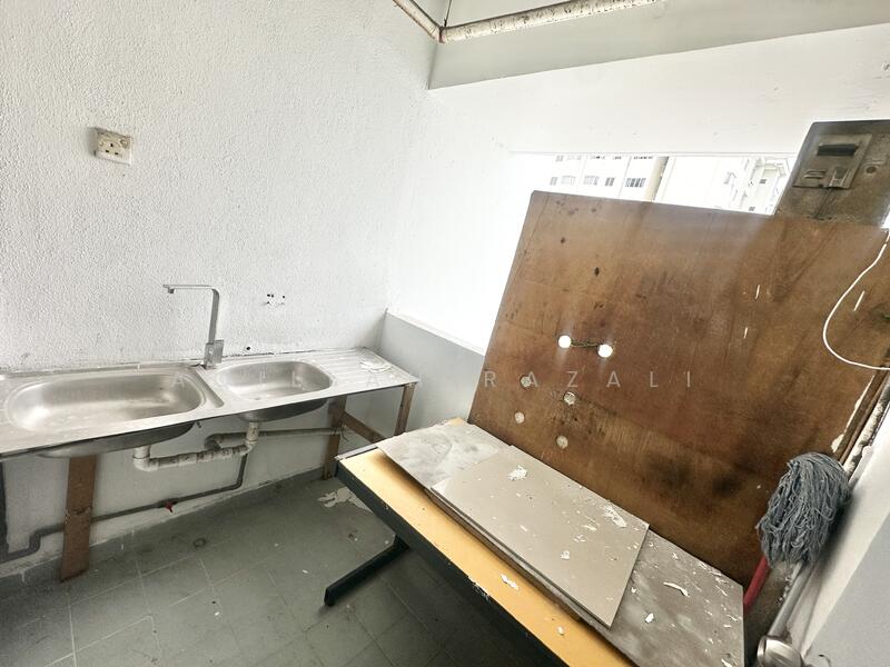 Condominium for Sale at Duta Ria - Aqillah Razali - Kitchen - PropertyGuru.com.my