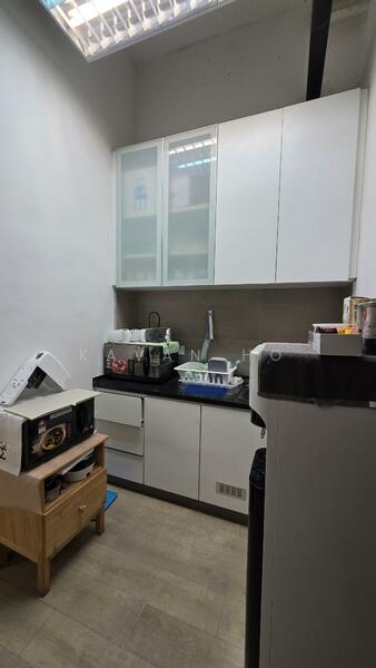 Office for Rent in Petaling Jaya (Selangor) - Kavan Ho - Pantry - PropertyGuru.com.my