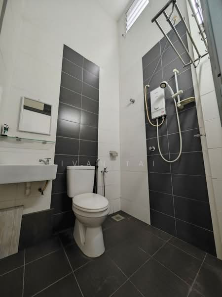 1-storey Terraced House for Sale in Taman Bandar Baru Tambun (Tambun) - Ivan Tai - Bathroom - PropertyGuru.com.my