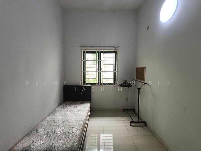 2.5-storey Terraced House for Sale in U12, Taman Cahaya Alam (Shah Alam) - HELMY IZZUDIN - Bedroom - PropertyGuru.com.my