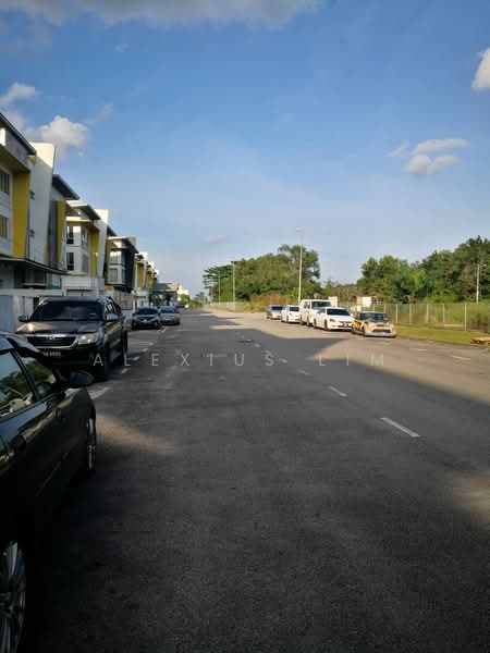 Industrial Land for Sale in Saleng (Senai) - Alexius Lim - Exterior - PropertyGuru.com.my