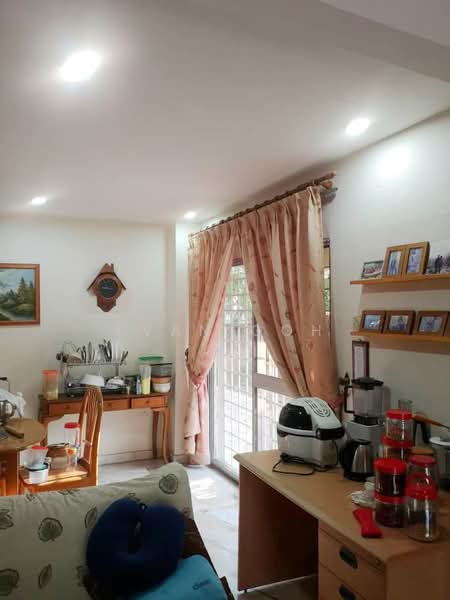 2-storey Terraced House for Sale in Saujana Puchong (Puchong) - Evan Goh - Living Room - PropertyGuru.com.my