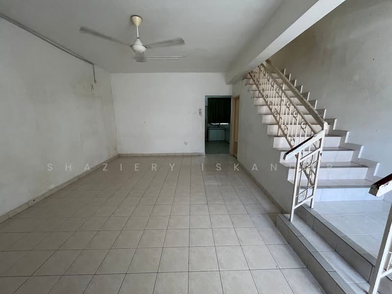 2-storey Terraced House for Sale in Bandar Puncak Alam (Puncak Alam) - Shaziery Iskandar - PropertyGuru.com.my