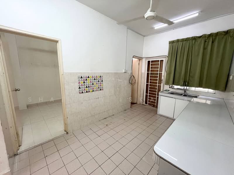 2-storey Terraced House for Sale in Bandar Puncak Alam (Puncak Alam) - Shaziery Iskandar - PropertyGuru.com.my