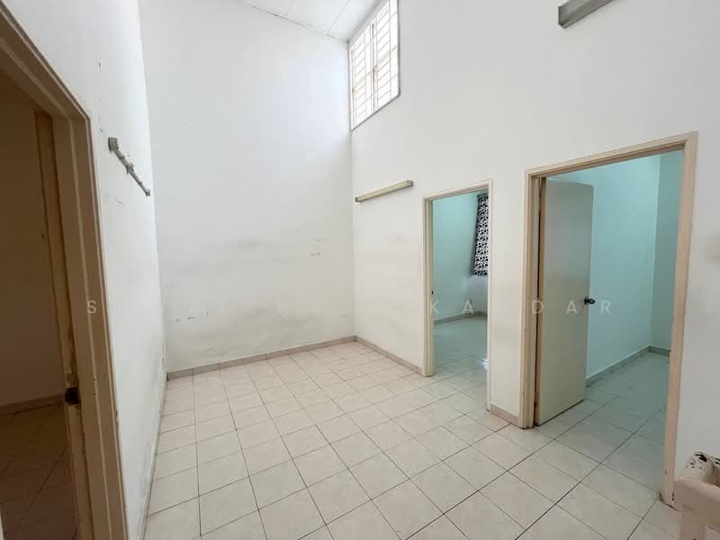 2-storey Terraced House for Sale in Bandar Puncak Alam (Puncak Alam) - Shaziery Iskandar - PropertyGuru.com.my