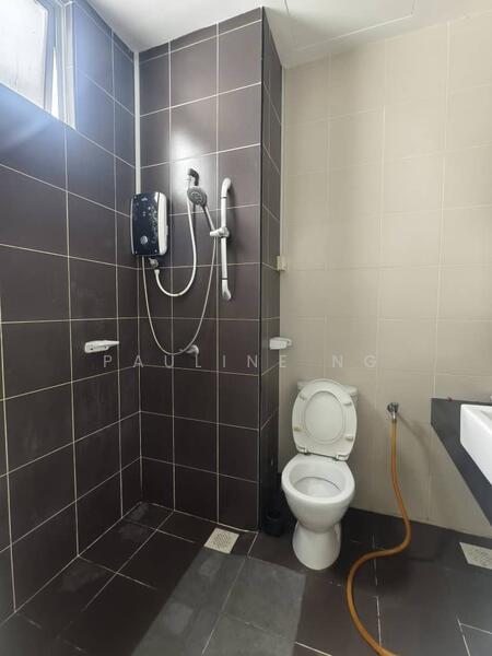 Apartment for Sale at Horizon Residence (Dwi Mutiara) - Pauline Ng - Bathroom - PropertyGuru.com.my