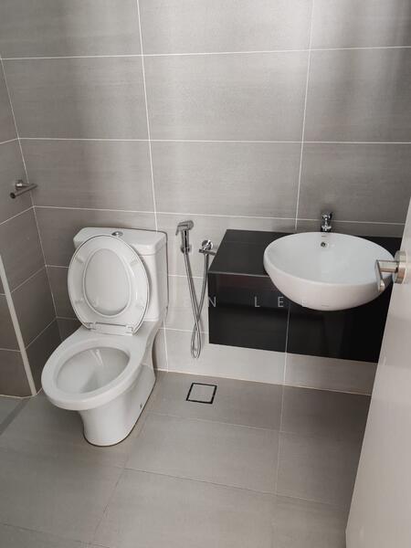 Semi-Detached House for Sale in Johor Bahru (Johor) - Jia En Lee - Bathroom - PropertyGuru.com.my