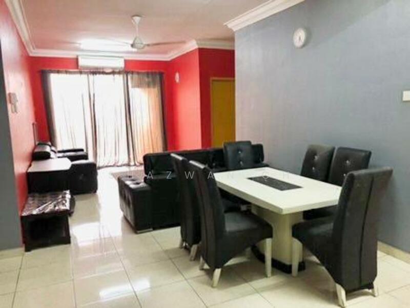 Condominium for Sale at Platinum Hill PV 6 - Shazwan CH - Living Room - PropertyGuru.com.my