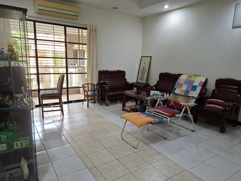 Townhouse for Sale in Sunway Damansara (Kota Damansara) - Margaret Than - Living Room - PropertyGuru.com.my