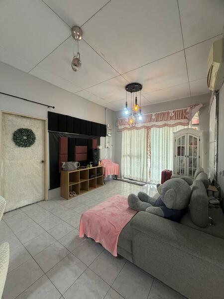 1-storey Terraced House for Sale in Kulai (Johor) - Zoey Lee - Living Room - PropertyGuru.com.my