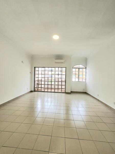 Bedroom with Balcony