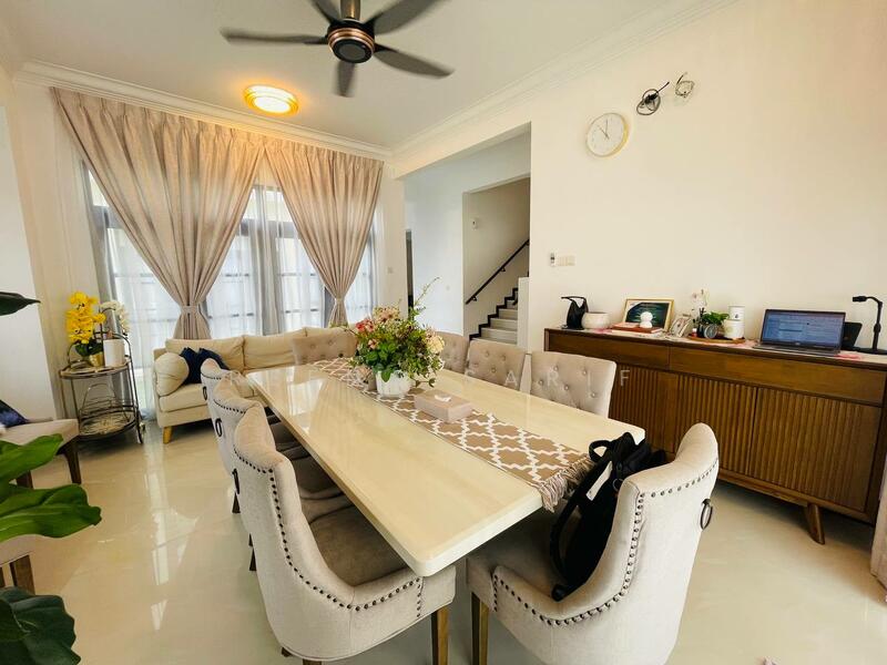 Bungalow for Sale in Shah Alam (Selangor) - Reena Sarif - Dining Room - PropertyGuru.com.my