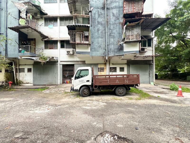 Shop for Sale in Taman Desa (Kuala Lumpur) - Keanu Tan - Exterior - PropertyGuru.com.my