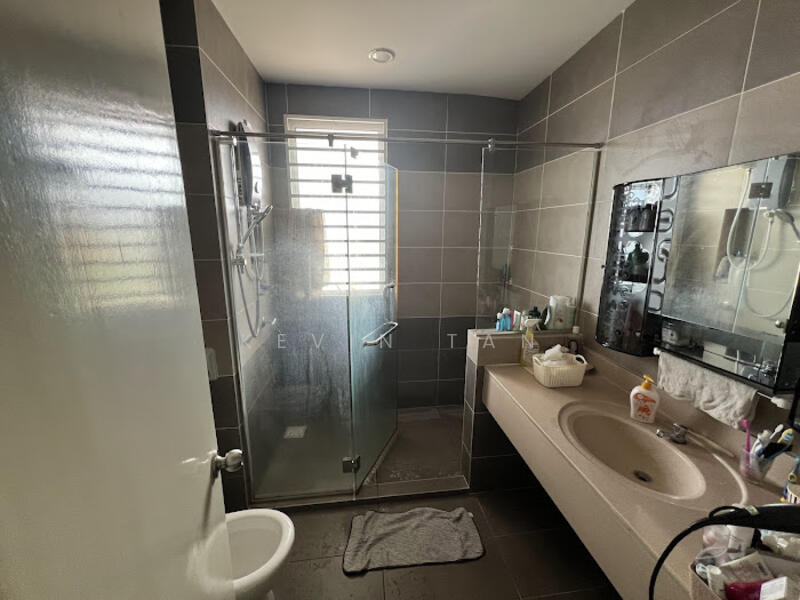 Apartment for Sale at Goodview Heights - Kevin Tan - Bathroom - PropertyGuru.com.my