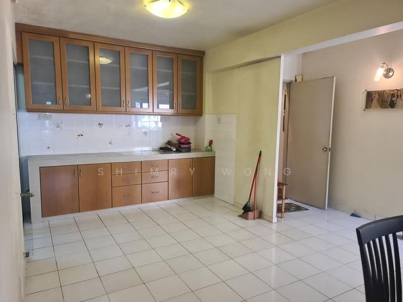 Apartment for Sale at Desa Dua Aman Puri - Shimry Wong - Kitchen - PropertyGuru.com.my