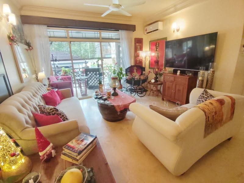 Kondominium untuk Dijual di Bungaraya Condominium - Jeffrey Wong - Living Room - PropertyGuru.com.my