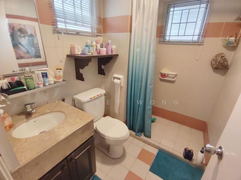Kondominium untuk Dijual di Bungaraya Condominium - Jeffrey Wong - PropertyGuru.com.my