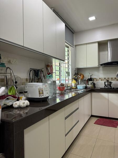 2-storey Terraced House for Sale in Kota Emerald (Rawang) - Daniel Yap - Kitchen - PropertyGuru.com.my