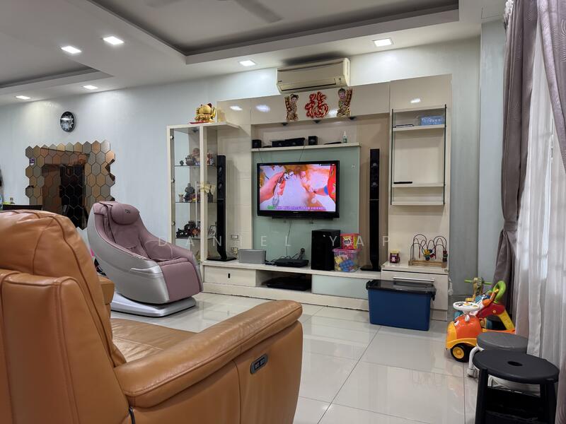 2-storey Terraced House for Sale in Kota Emerald (Rawang) - Daniel Yap - Living Room - PropertyGuru.com.my
