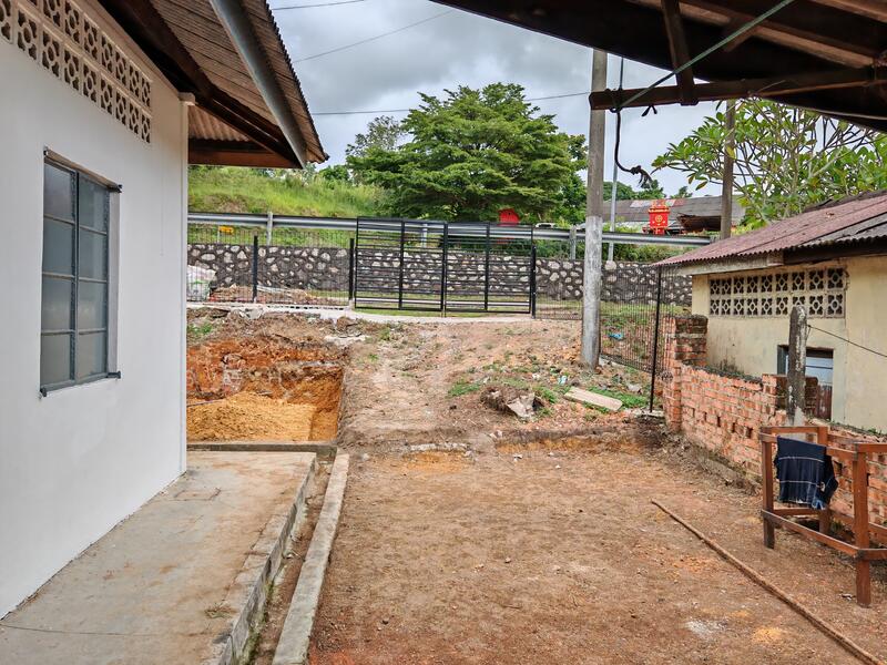 Rumah Berkembar untuk Disewa di Kampung Baru (Ulu Tiram) - Soh Chai Seng - Exterior - PropertyGuru.com.my