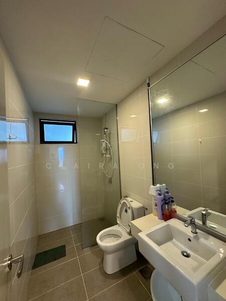Service Residence for Sale at Southkey Mosaic - Claira Ong - Bathroom - PropertyGuru.com.my