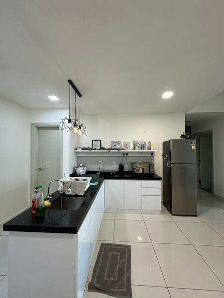 Service Residence for Sale at Southkey Mosaic - Claira Ong - Kitchen - PropertyGuru.com.my