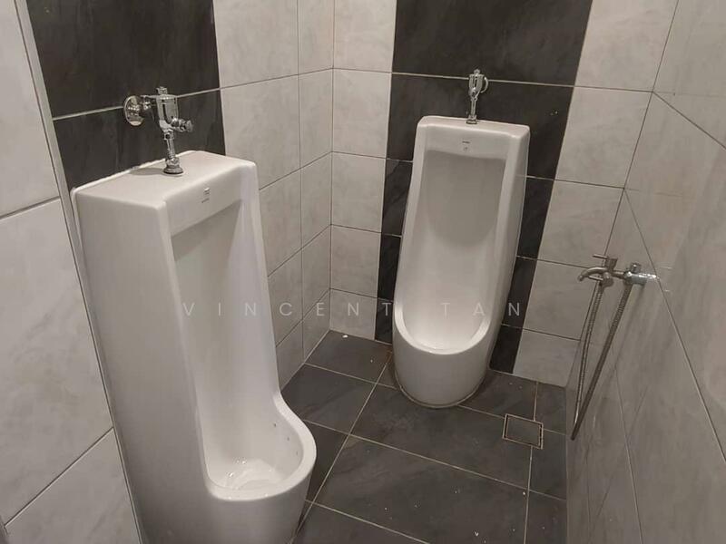 Semi-D Factory for Sale in Nilai (Negeri Sembilan) - Vincent Tan - Bathroom - PropertyGuru.com.my