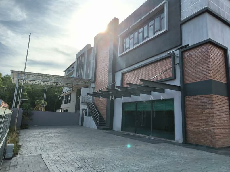 Semi-D Factory for Sale in Nilai (Negeri Sembilan) - Vincent Tan - Exterior - PropertyGuru.com.my
