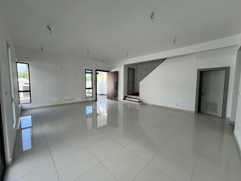 Semi-Detached House for Sale in Shah Alam (Selangor) - Mohammad Din Majid - PropertyGuru.com.my