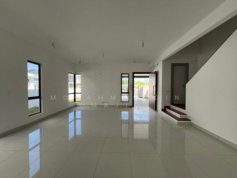 Semi-Detached House for Sale in Shah Alam (Selangor) - Mohammad Din Majid - PropertyGuru.com.my