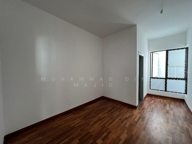 Semi-Detached House for Sale in Shah Alam (Selangor) - Mohammad Din Majid - PropertyGuru.com.my