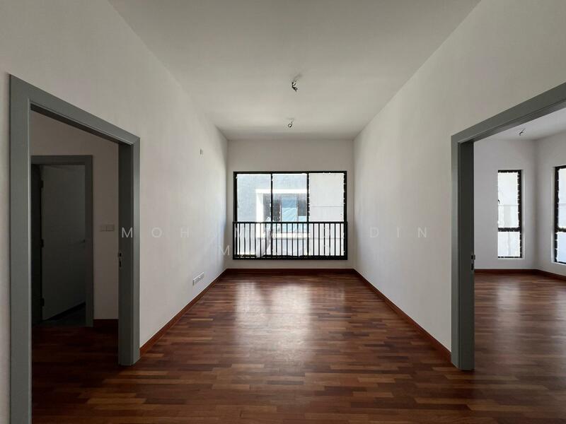 Semi-Detached House for Sale in Shah Alam (Selangor) - Mohammad Din Majid - PropertyGuru.com.my