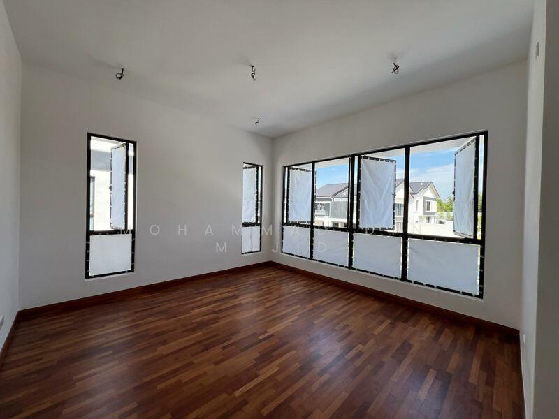 Semi-Detached House for Sale in Shah Alam (Selangor) - Mohammad Din Majid - PropertyGuru.com.my