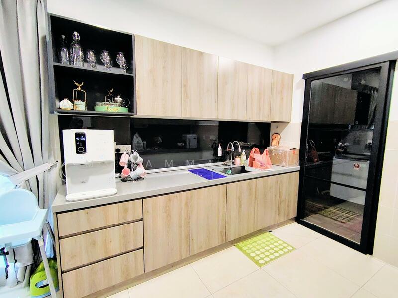 City of Elmina : Elmina Valley Phase 3 untuk Untuk Dijual - RM 1,190,000, Feb 2026 - Kitchen - PropertyGuru.com.my