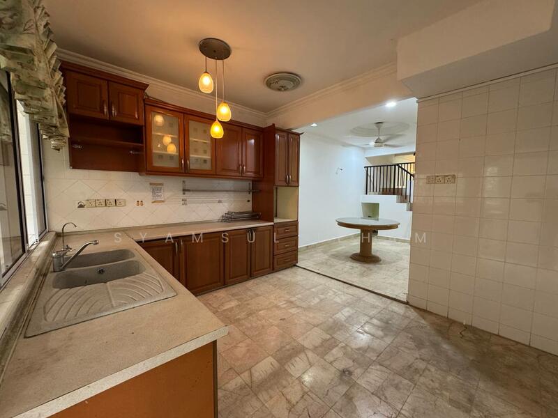 Rumah Teres 2 Tingkat untuk Dijual di Subang Jaya (Selangor) - Syamsul Ilham - Kitchen - PropertyGuru.com.my