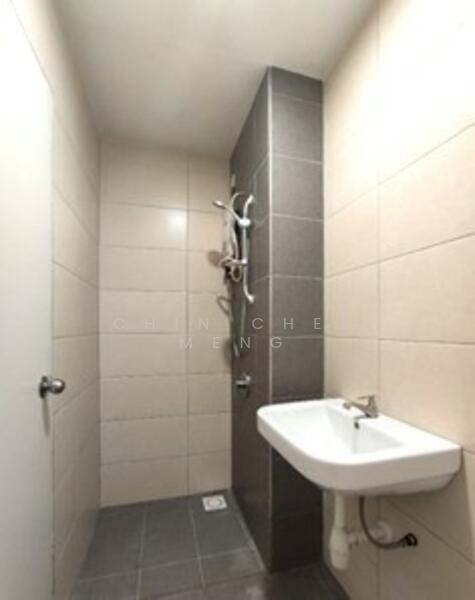 The Holmes 1 untuk Untuk Dijual - RM 438,000, Feb 2026 - Bathroom - PropertyGuru.com.my
