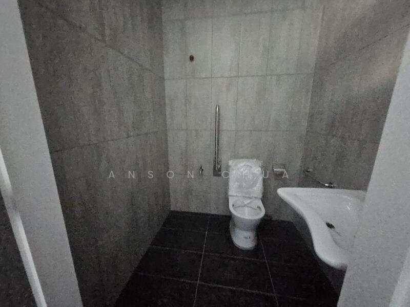 Taman Desa Cemerlang untuk Untuk Disewa - RM 12,500 /bulan, Mac 2026 - Bathroom - PropertyGuru.com.my