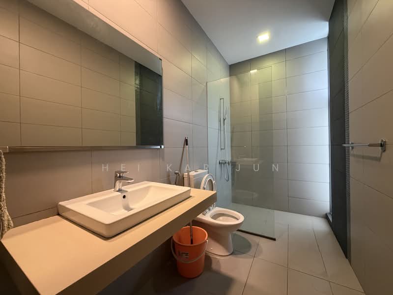 Terraced House for Sale in The Mansions (Desa Parkcity) - Hei Kar Jun - Bathroom - PropertyGuru.com.my