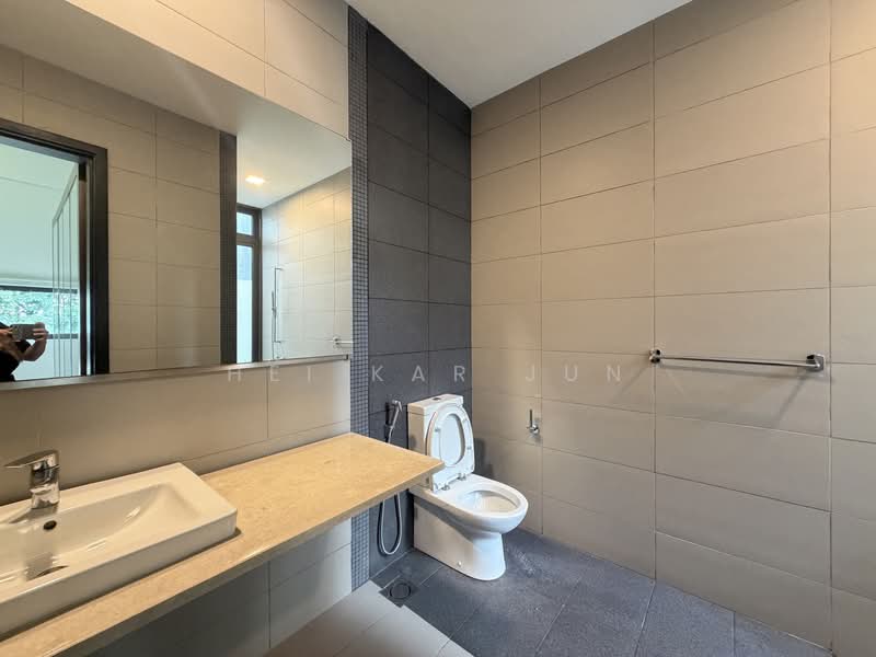 Terraced House for Sale in The Mansions (Desa Parkcity) - Hei Kar Jun - Bathroom - PropertyGuru.com.my