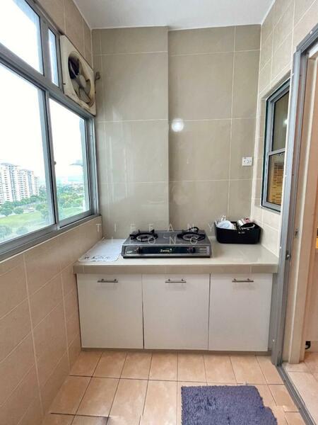 Kondominium untuk Dijual di Changkat View - Tiffany Leong - Balcony - PropertyGuru.com.my