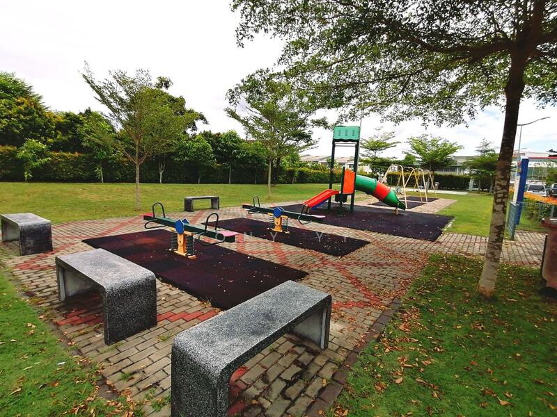 Semi-Detached House for Sale in Taman Villa Perdana (Kajang) - Tony YY - Exterior - PropertyGuru.com.my