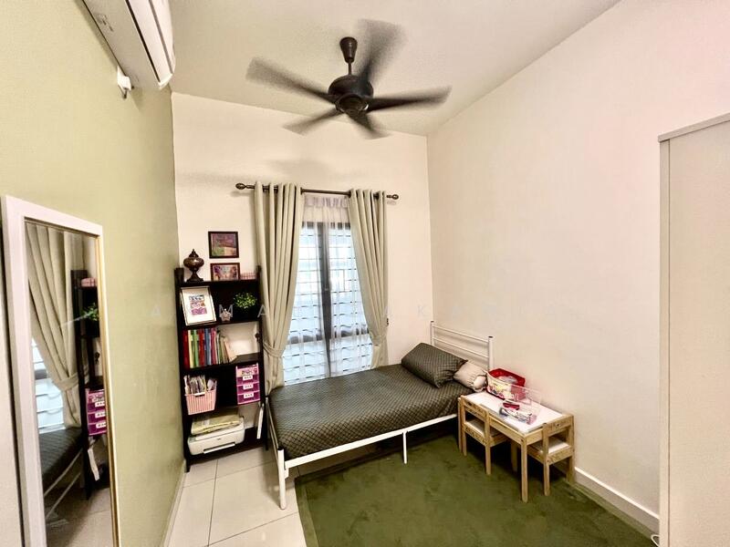 Condominium for Sale at Lake Vista Residence (Tasik Vista Residen) - Akmal Zakaria - Bedroom - PropertyGuru.com.my
