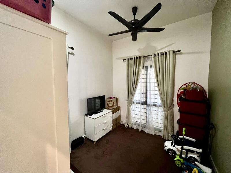 Condominium for Sale at Lake Vista Residence (Tasik Vista Residen) - Akmal Zakaria - Bedroom - PropertyGuru.com.my