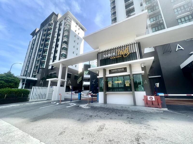 Condominium for Sale at Lake Vista Residence (Tasik Vista Residen) - Akmal Zakaria - Exterior - PropertyGuru.com.my